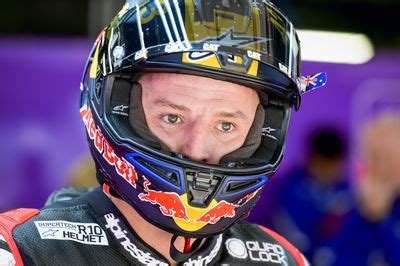 Crash Helmets On 2025 𝚆𝚊𝚝𝚌𝚑 With Friends Online
